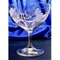 LsG-Crystal Skleničky broušené na šampus/ koktejly/ zmrzlinová miska Šípek dárkové balení satén FR-2891 340ml 2 Ks.